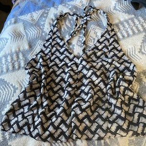 Goldie T strap halter